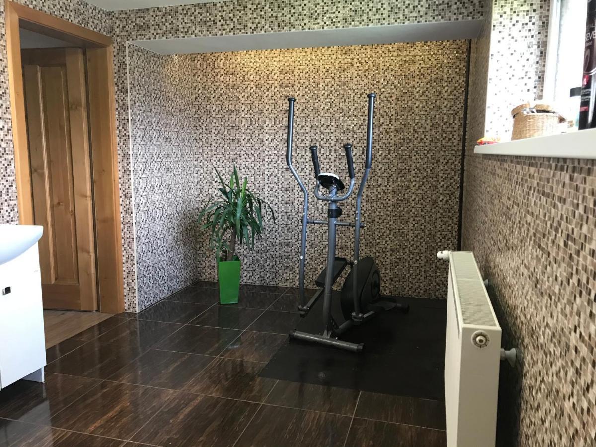 Apartman Emka 2 Liptovský Mikuláš Екстериор снимка